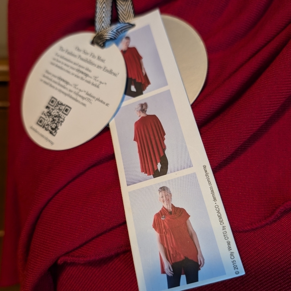 NWT Wrap On The Go Travel Sweater OS - Picture 9 of 12
